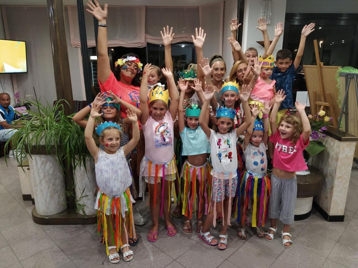 Hotel Prestigio Cesenatico Εξωτερικό φωτογραφία