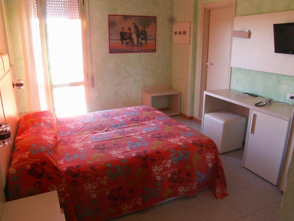Hotel Prestigio Cesenatico Εξωτερικό φωτογραφία