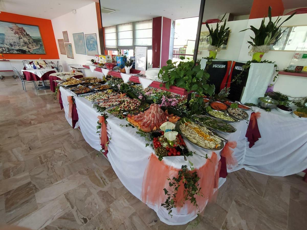 Hotel Prestigio Cesenatico Εξωτερικό φωτογραφία